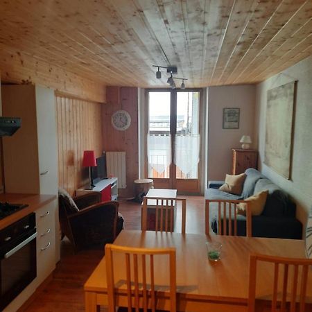 Le Cocon Apartment Bagnères-de-Luchon Екстериор снимка